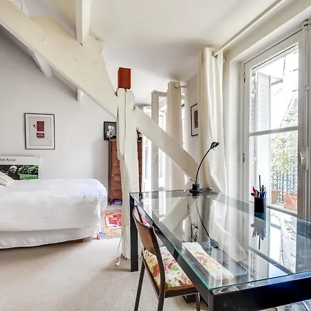 Guestready - Bright And Spacious Duplex In The Heart Of Paris Daire Paris