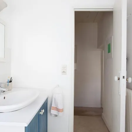 Guestready - Bright And Spacious Duplex In The Heart Of Paris Paris