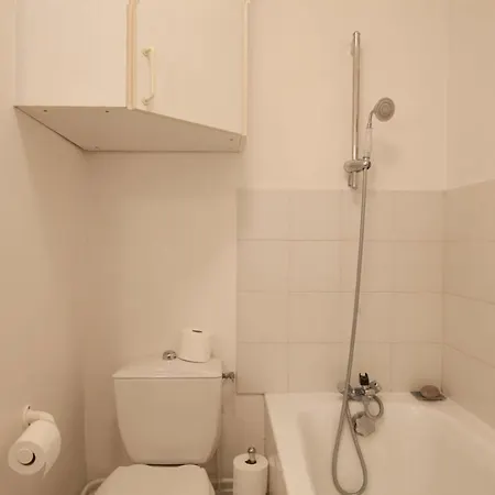 Guestready - Bright And Spacious Duplex In The Heart Of Paris *