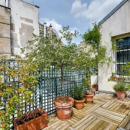 Guestready - Bright And Spacious Duplex In The Heart Of Paris Daire *