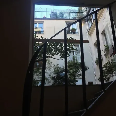 Guestready - Bright And Spacious Duplex In The Heart Of Paris Paris